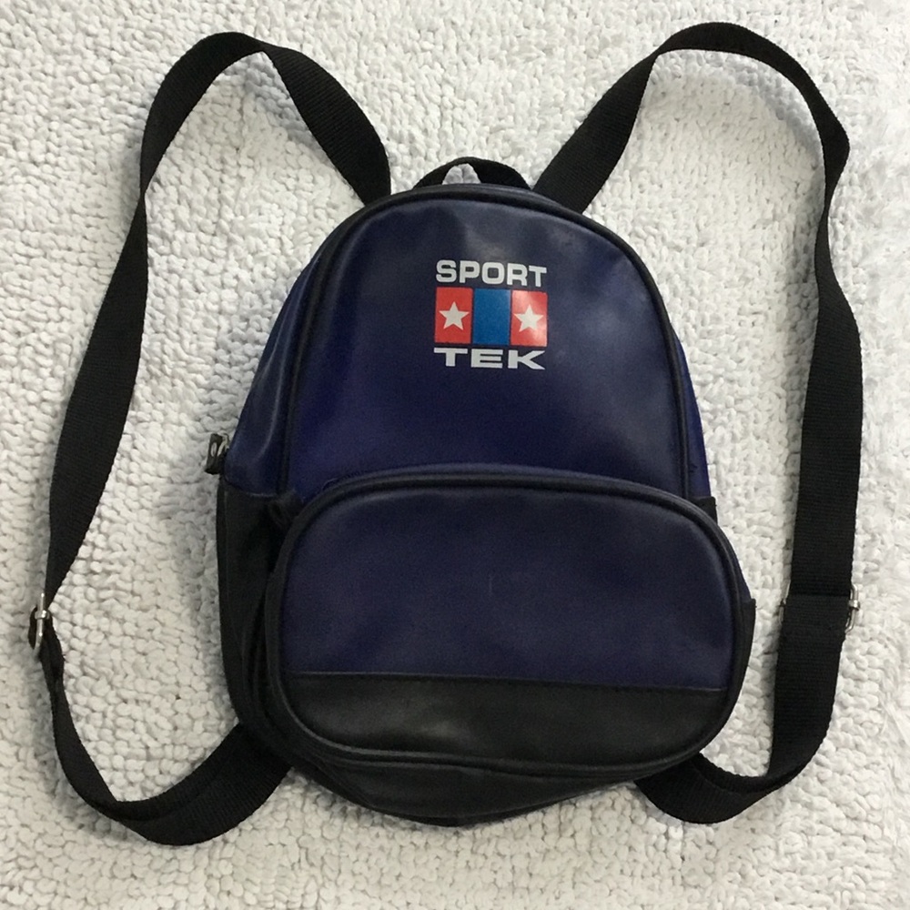 💜SALE💜Vintage Y2K SPORT TEK Mini vinyl Backpack